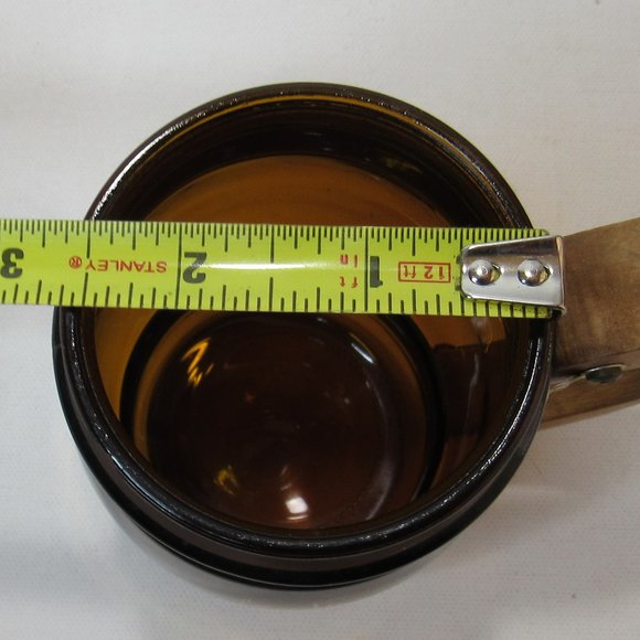 Vintage Siesta Ware Brown Barrel Amber Glass Mug Wood Handle Brass Trim Set of 5 - Picture 12 of 12